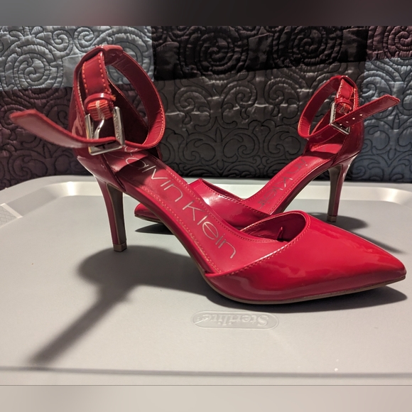 Calvin Klein | red patent ankle strap pointy heels small size 5 .5 - Picture 3 of 10